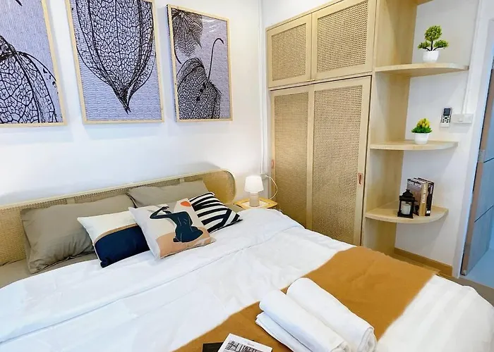 Relax Private Terrace&cozy Br,near Grand Palace Bangkok