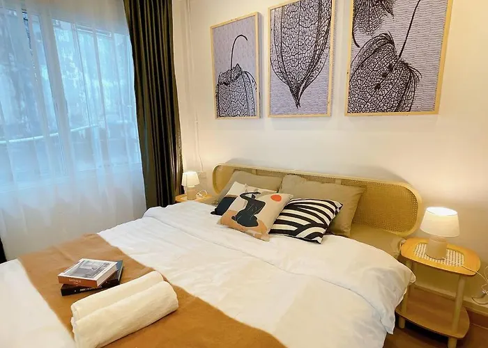 Relax Private Terrace&cozy Br,near Grand Palace * Bangkok