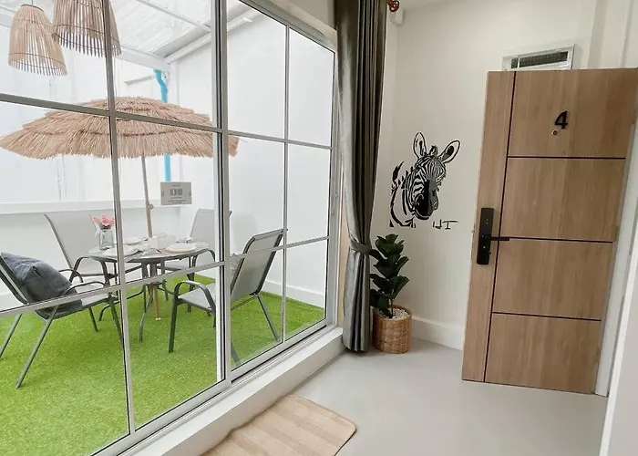 Relax Private Terrace&cozy Br,near Grand Palace Apartamento Bangkok