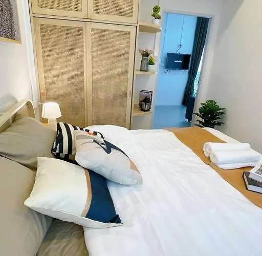 Relax Private Terrace&cozy Br,near Grand Palace Apartment